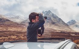 Fotograf i bil